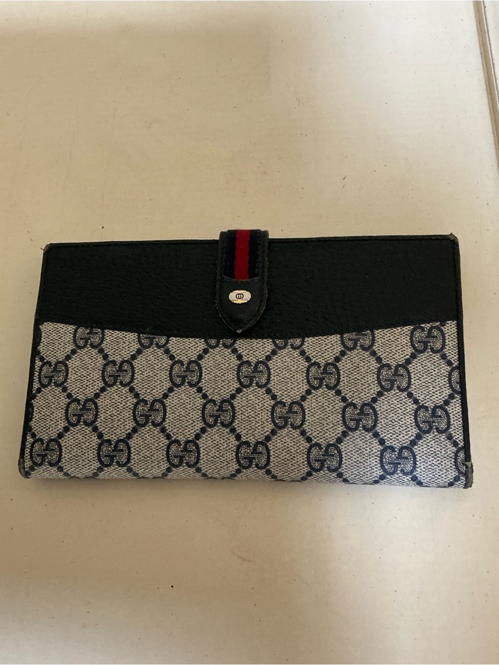 RARE GUCCI VINTAGE 1970’S BLUE GG LOGO CONTINENTAL WALLET
